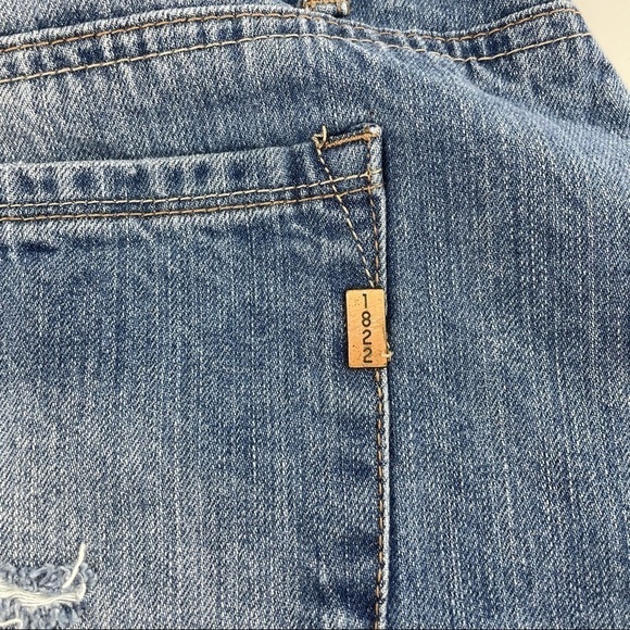 1822 Denim Cutoff Skirt - Picture 11 of 13